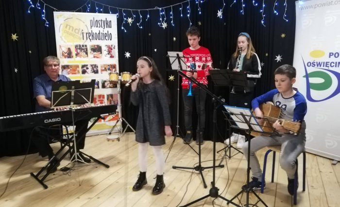 271330443_1563530404011923_4571896705148223799_n