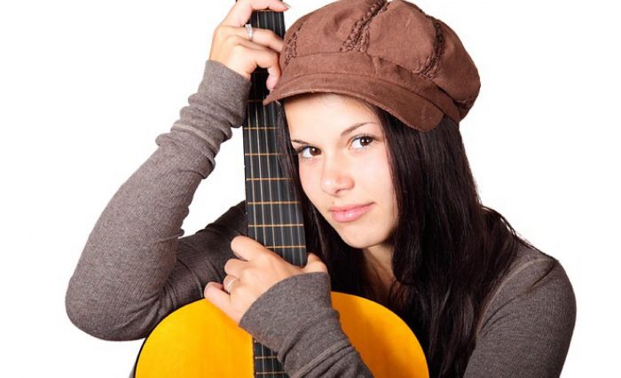 acoustic-guitar-15598_640